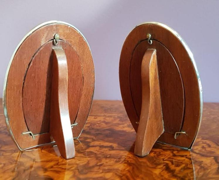 Pair of Silver George V Period and Tortoise Shell Photo Frames - Image 2