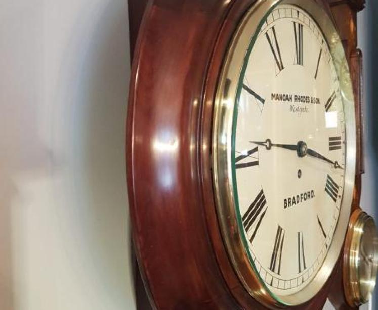 Antique Manoha Rhodes of Bradford Fusse Dial Clock - Image 5