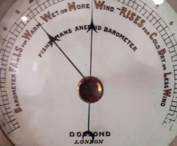 Fisherman's Bulk Head Marine Barometer by Dollond - Image 2