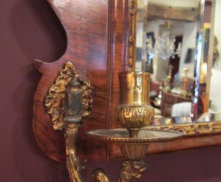 Superb George III Walnut Double Scounce Wall Mirror - Image 2