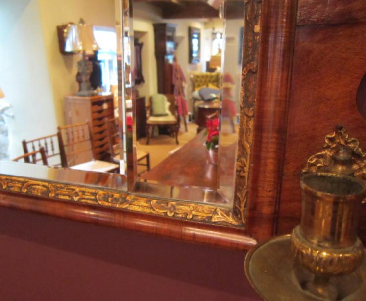 Superb George III Walnut Double Scounce Wall Mirror - Image 5