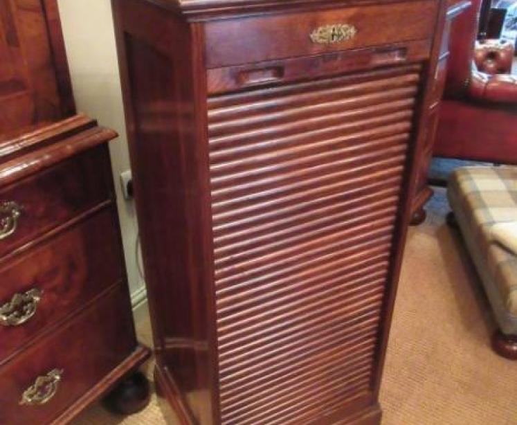 Superior Edwardian Antique Polished Oak File Cabinet - Image 5