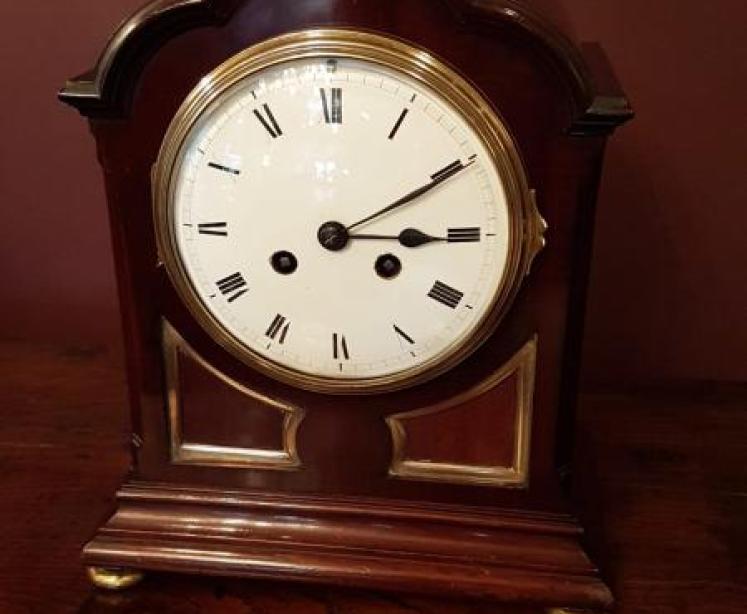 Antique Edwardian Mahogany 8 Day Mantel Clock - Image 1