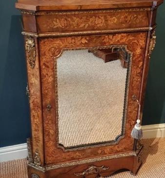 Fine Quality Victorian Inlaid Walnut Mirror Door Side Cabinet