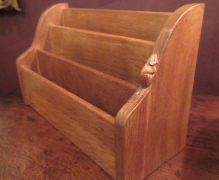 Thompsons of  Kilburn Mouseman Oak Letter Rack - Image 5