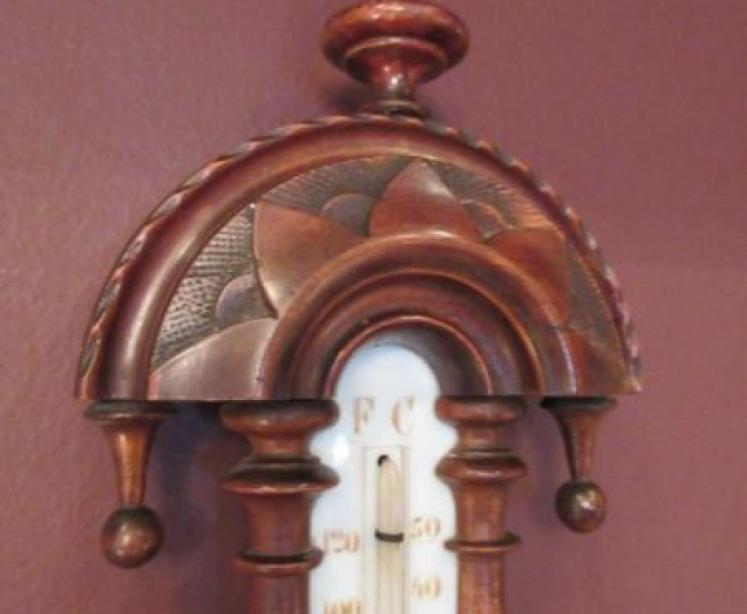 Small Victorian Antique Walnut Pendant Barometer - Image 5
