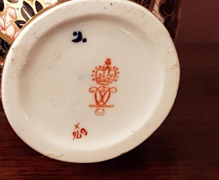 Antique Victorian Royal Crown Derby Imari Vase - Image 5