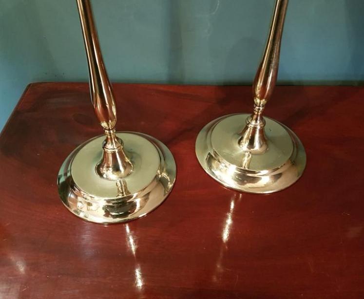 Pair of Tall Mid Victorian Antique Brass Candlesticks - Image 4