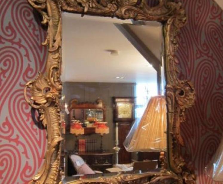 Fine Mid 19th Century Rococo Gilt Wall Mirror - Image 1