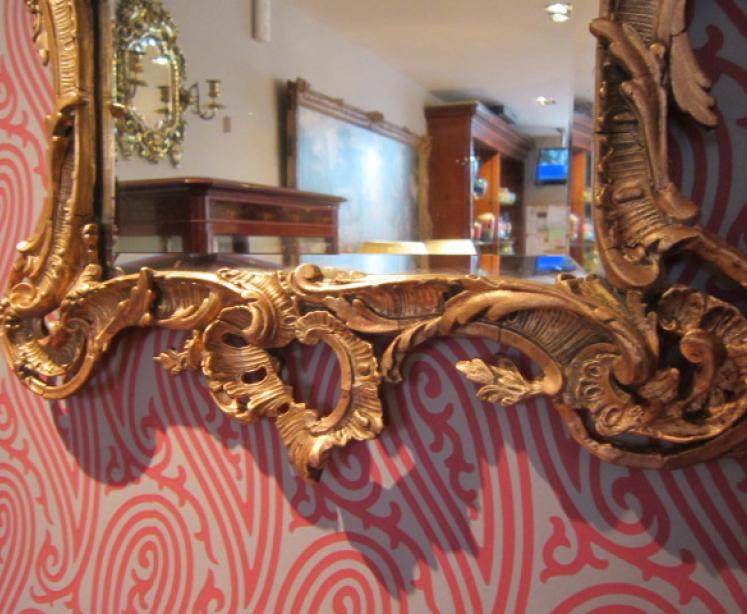 Fine Mid 19th Century Rococo Gilt Wall Mirror - Image 2