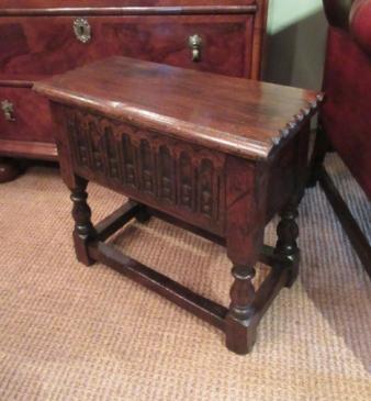 Georgian Style Antique Oak Box/Stool