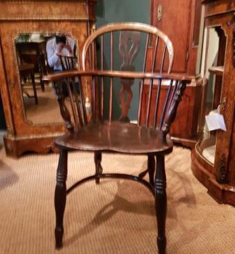 Antique Ash and Elm Low Back Windsor Chair