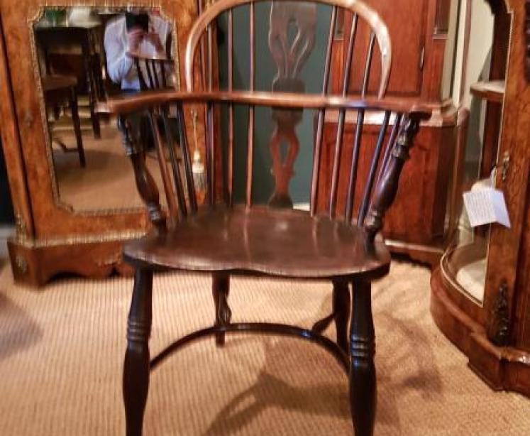 Antique Ash and Elm Low Back Windsor Chair - Image 1