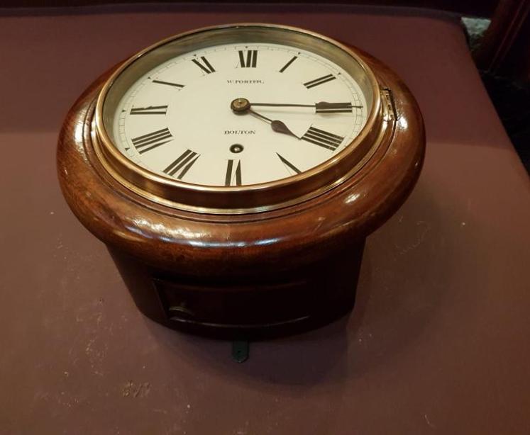 Antique Edwardian Period 8" Oak Cased Dial Clock - Image 3