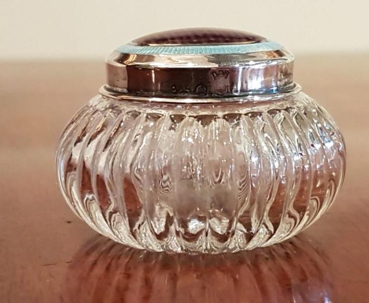 Pair of Mauve Enamel on Silver Cut Crystal Rouge Pots - Image 3