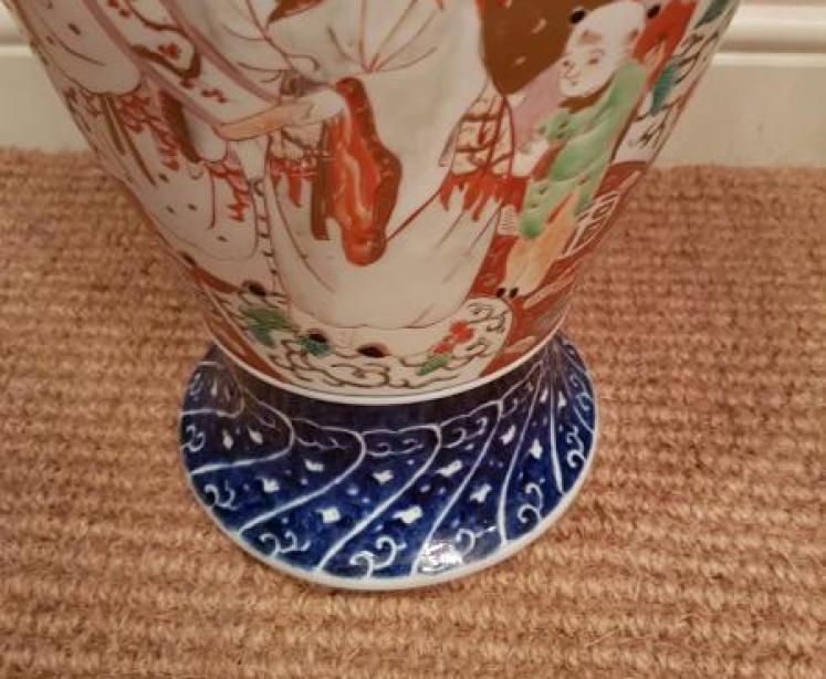 Superb Large Antique Imari Vase - Image 5