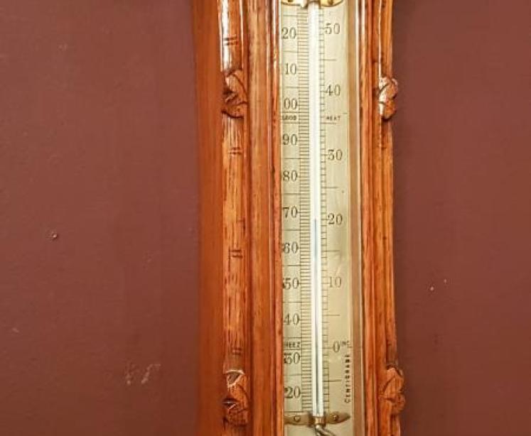 Fine Quality Carved Oak Silvered Dial Banjo Barometer - Image 3