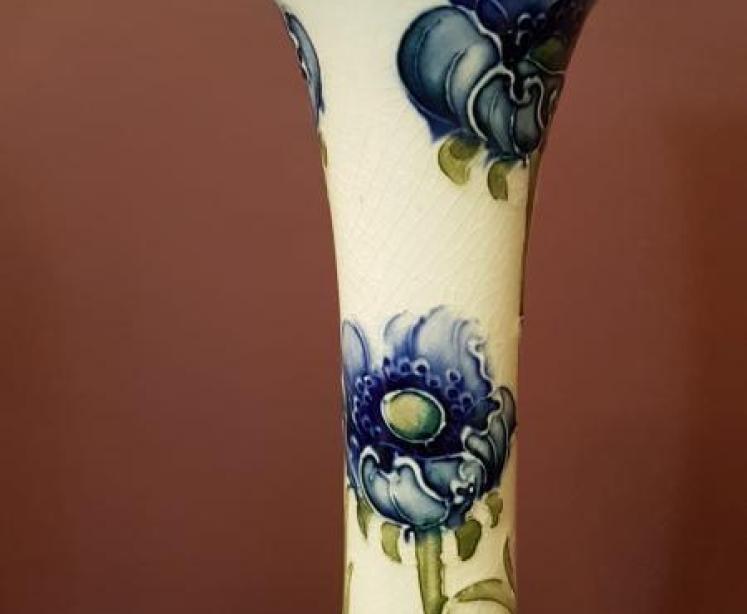 Elegant Pair of Moorcroft Florian Poppy Vases - Image 2