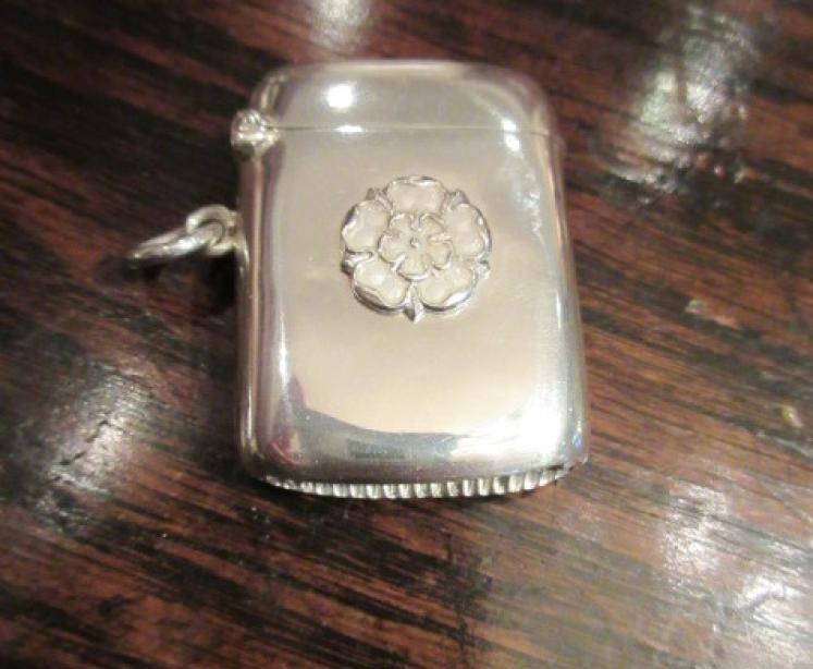 Edwardian Silver Yorkshire White Rose Vesta Case - Image 5