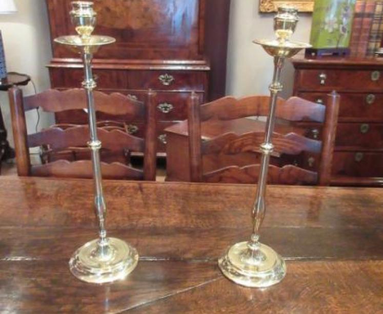 Tall Pair of Mid Victorian Cast Brass Candlesticks - Image 5