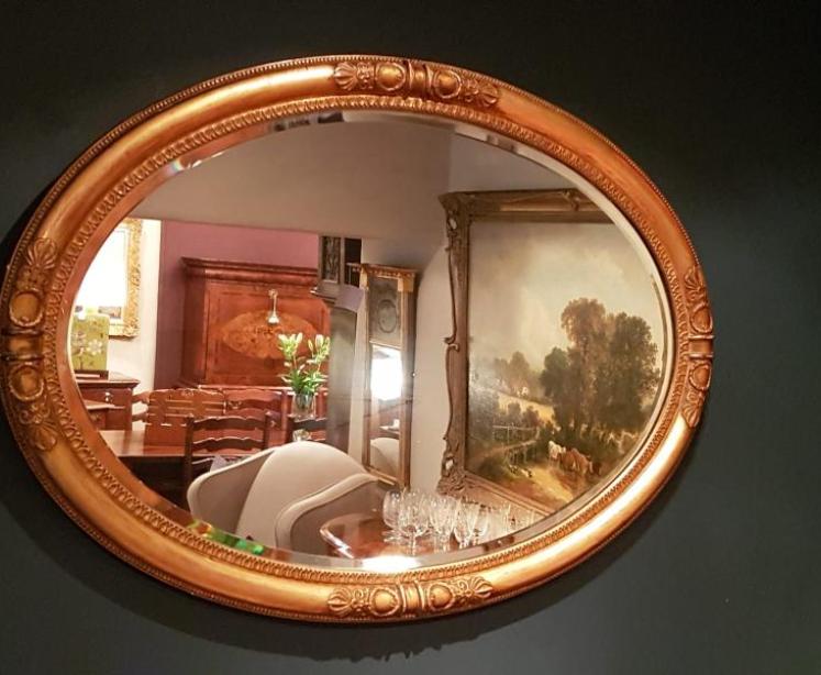 Superb Victorian Timber Gilt Oval Mirror  - Image 5