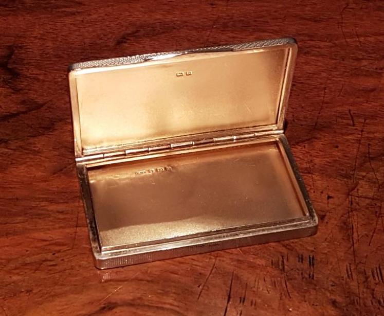 Silver And Blue Engine Turned Enamel Card Case - Image 5