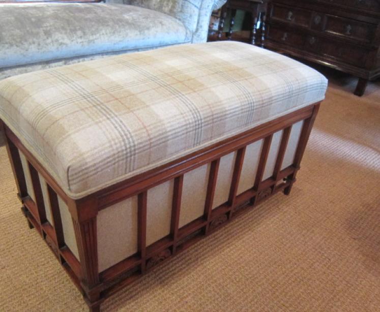 Outstanding Art Nouveau Shoolbred of London Ottoman - Image 1