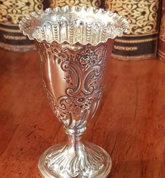 Early Victorian Silver Egg Cup