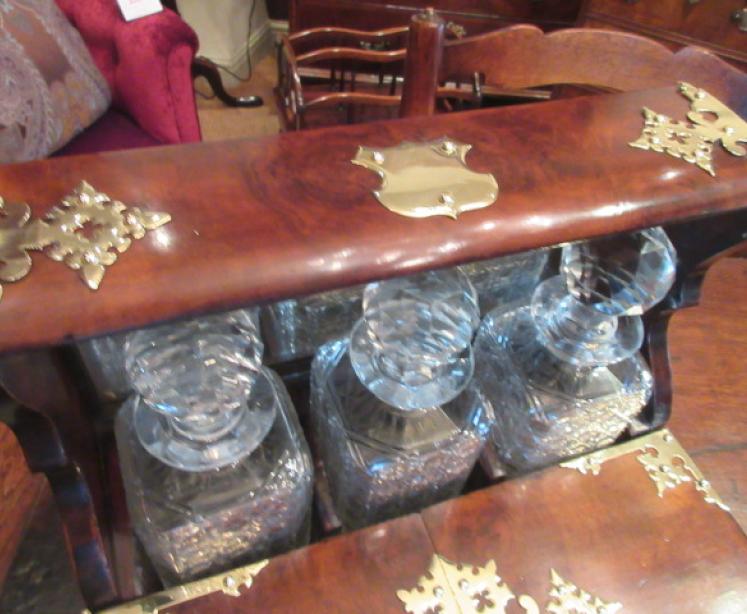 Superb Antique Burr Walnut 'After Dinner' Tantalus' - Image 2
