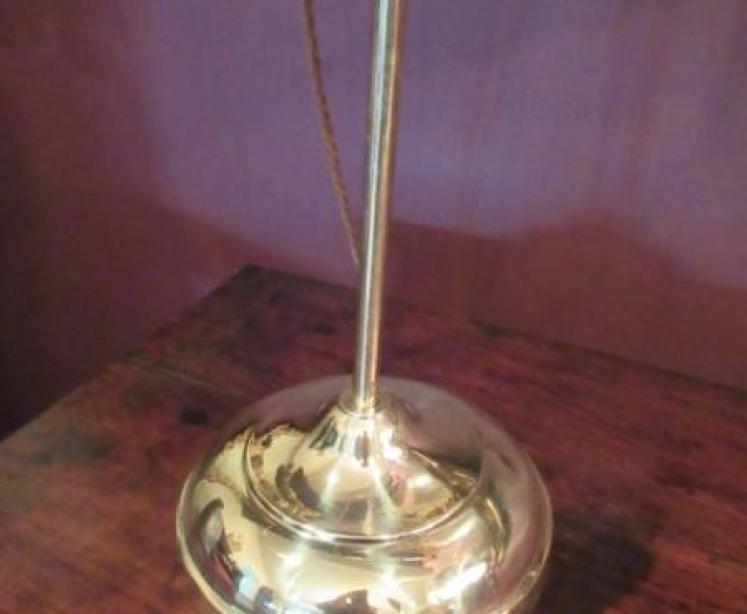 Edwardian Antique Brass Rise & Fall Table Lamp - Image 3