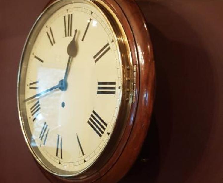 Late Victorian Walnut Cased 8 Day English Dial Clock - Image 2
