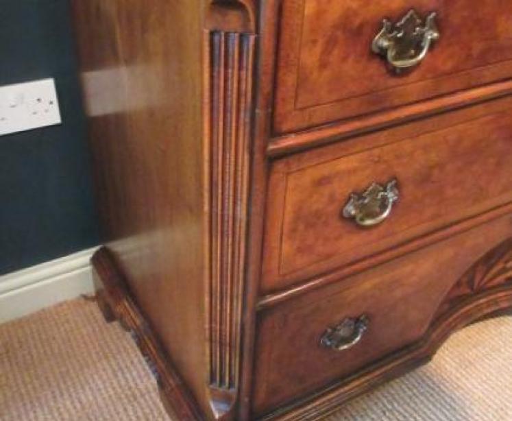 Superb Antique Burr Walnut Sunburst Chest on Chest - Image 5