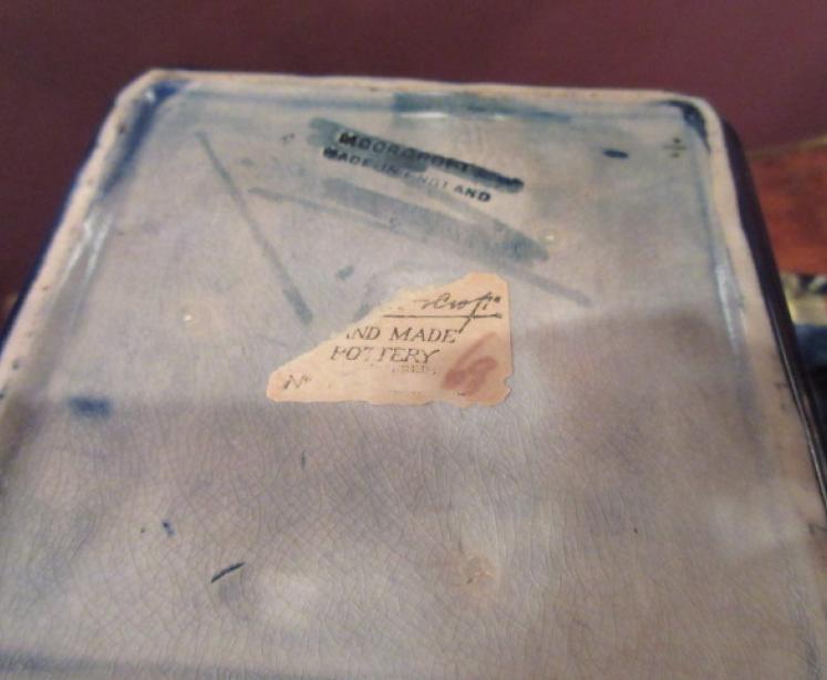 Moorcroft Wisteria Twin Handled Box & Cover - Image 4