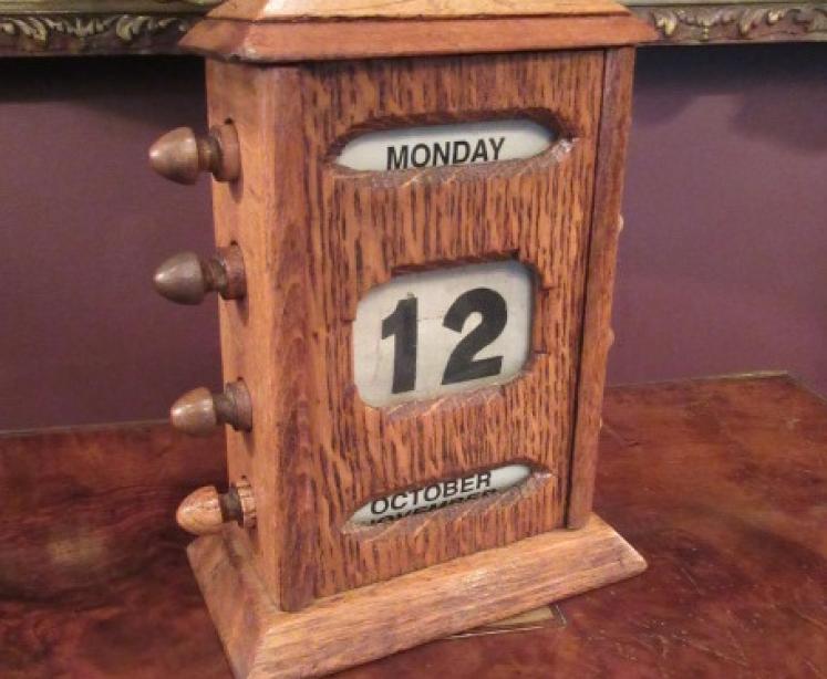  Antique Polished Oak Perpetual Desk Calendar - Image 1