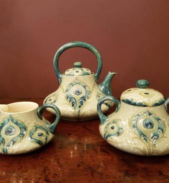 Superb Moorcroft Macintyre Florian Tea Kettle Set