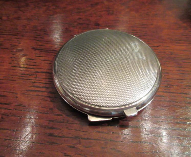 Art Deco Silver & Blue Enamel Compact - Image 3