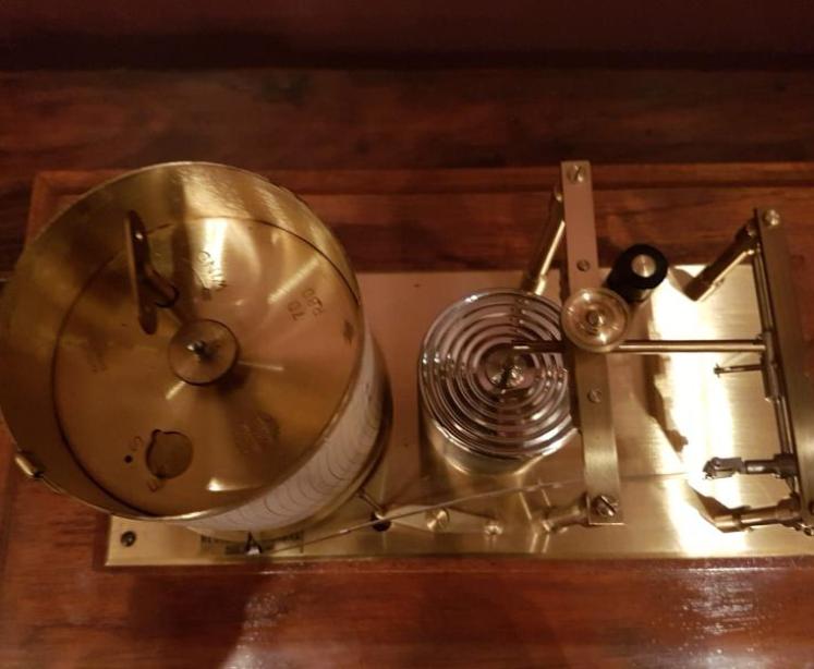 Negretti and Zambra Mahogany Cased Barograph - Image 3