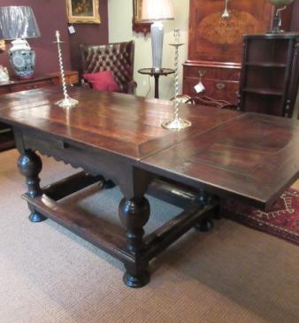 William & Mary Period Oak Extending Refectory Table
