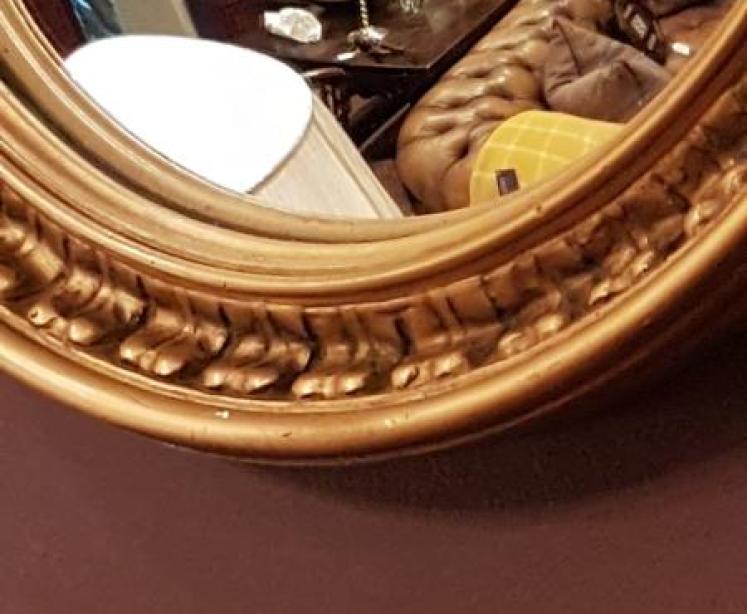 Small Edwardian Gilt Framed Convex Mirror - Image 2