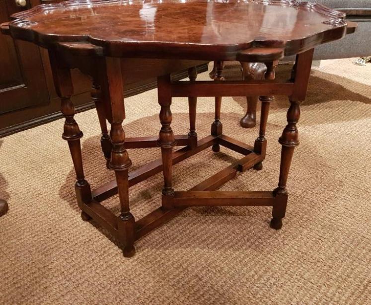 Superb Edwardian Burr Walnut Drop Leaf Coffee Table - Image 4