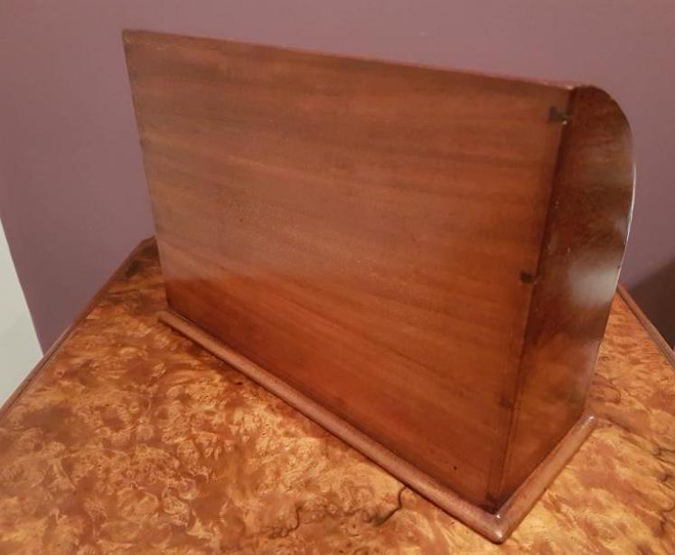 Fine Quality Late Victorian Mahogany Waterfall Letter Rack - Image 3