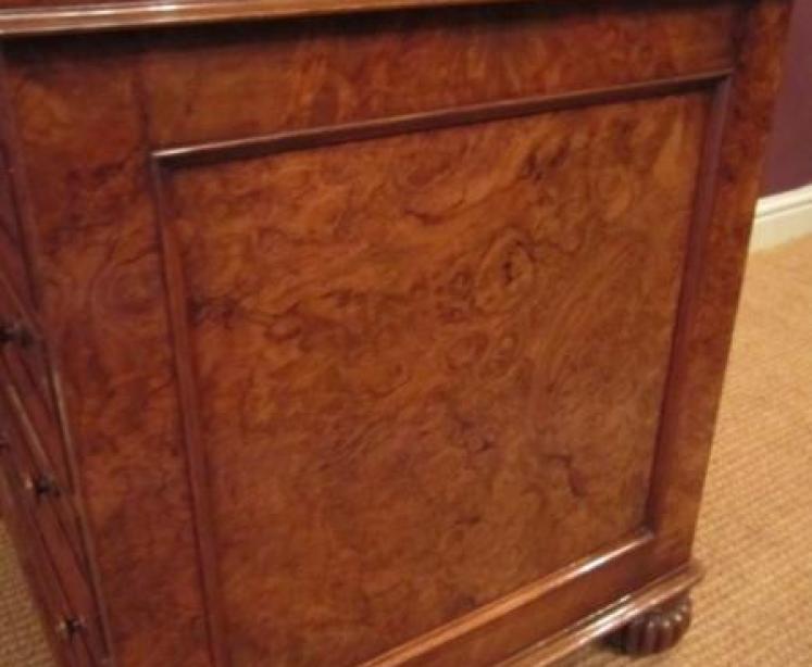Stunning William IV Walnut Gillows Davenport Desk - Image 3