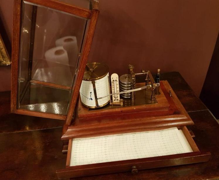 Edwardian Period Mahogany Barograph with Thermometer - Image 2