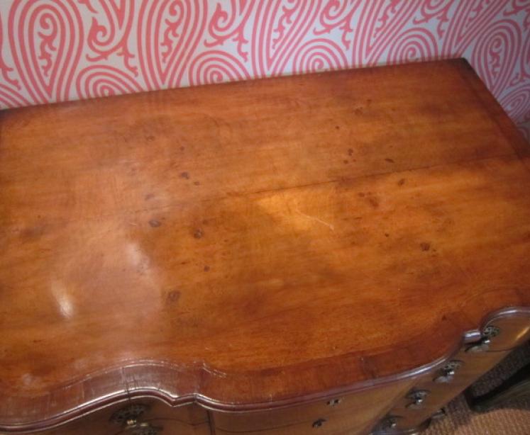 Fine Victorian Ribbon Fronted Walnut Chest - Image 2