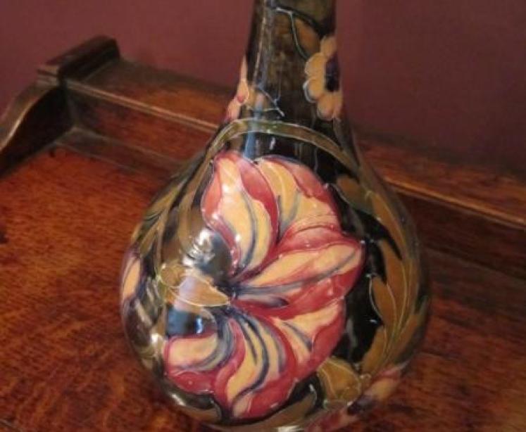 Early Moorcroft Persian Ware on Ochre Vase - Image 2