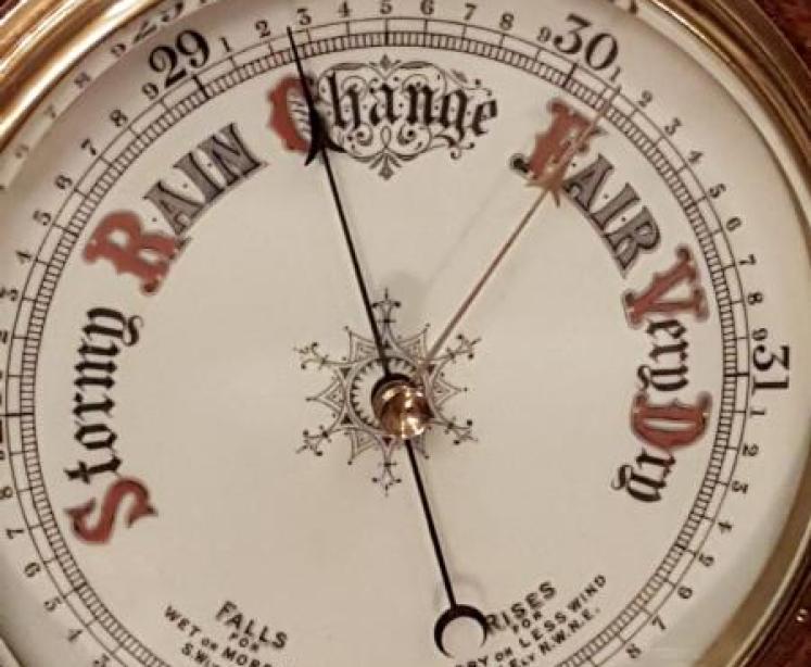 Quality Antique Carved Oak Banjo Barometer - Image 2