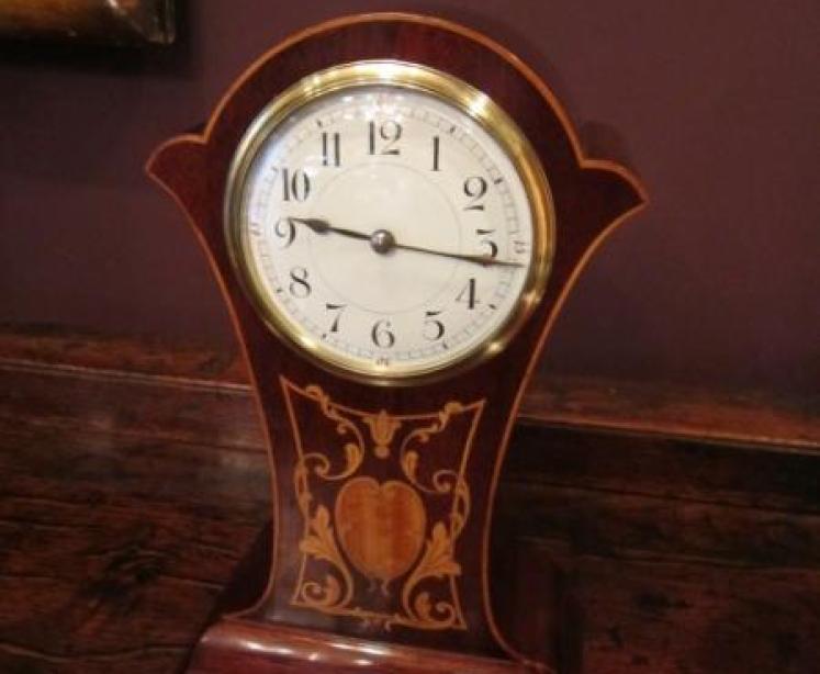 Superb Quality Edwardian Fruitwood Inlaid Mantel Clock - Image 1