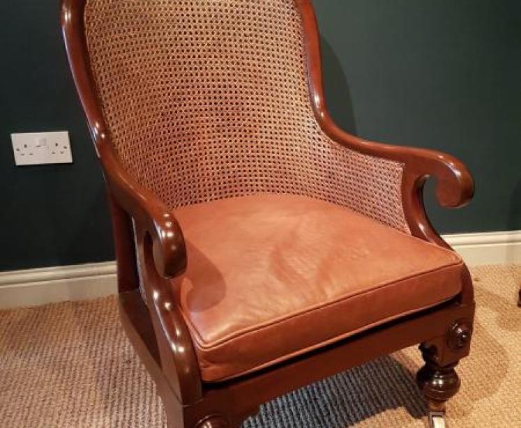 Superb William IV Mahogany Bergere Library Chair - Image 1