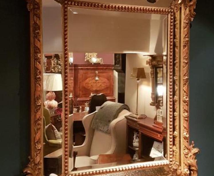 Superb Victorian Timber Gilt Segmented Mirror - Image 1