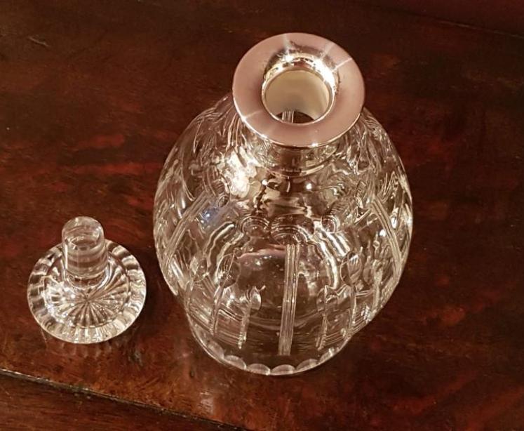 Hukin & Heath Silver Mounted Cut Crystal Decanter - Image 2